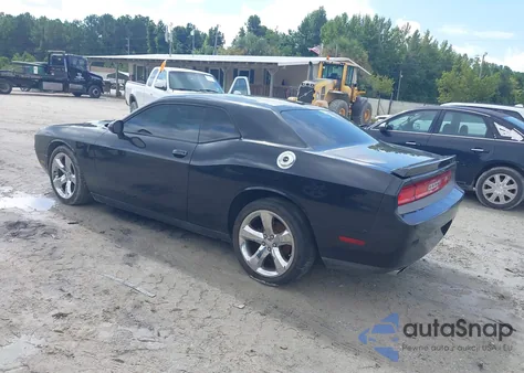 2014 Dodge Challenger Sxt Plus z USA, uszkodzony, nr VIN 2C3CDYAG4EH141043